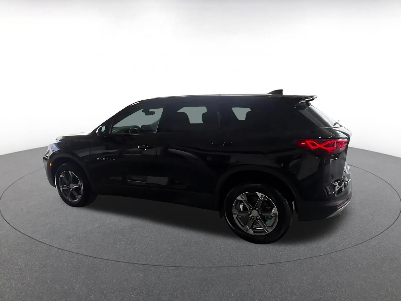 Thumbnail: 2025 Chevrolet Blazer - 10