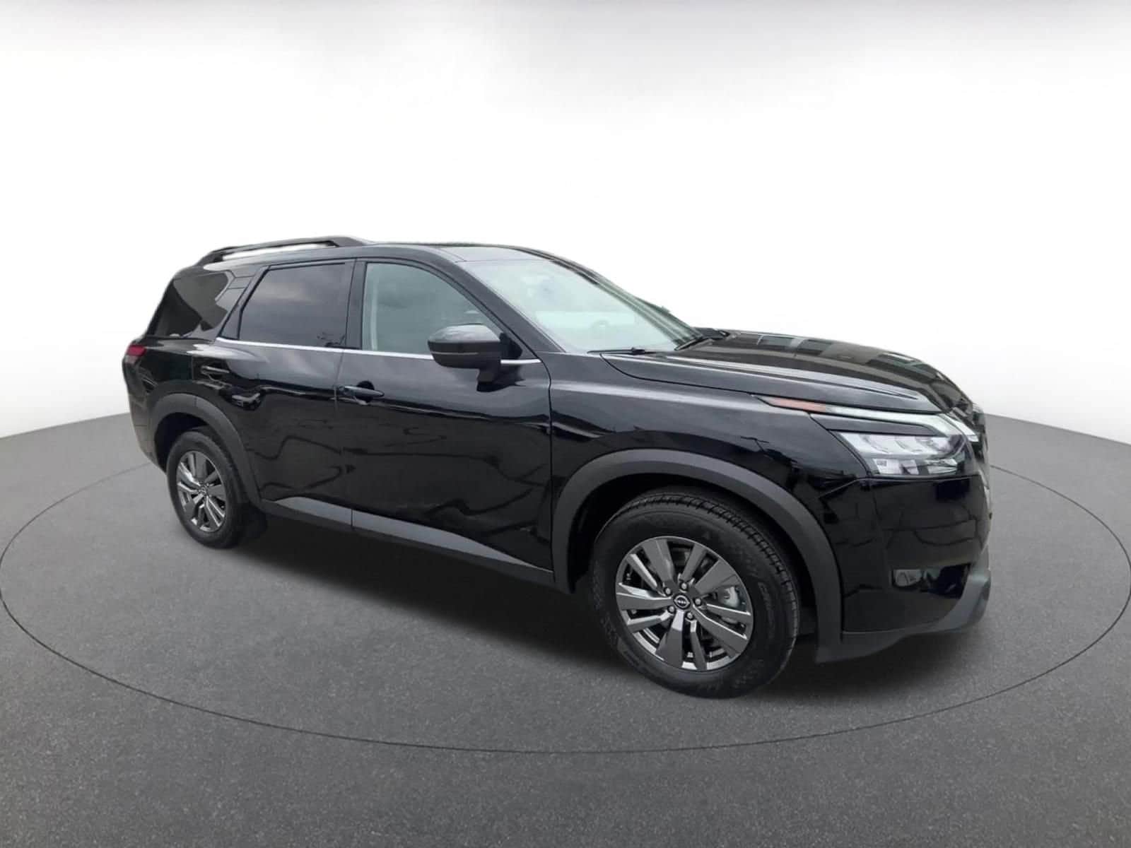 Thumbnail: 2025 Nissan Pathfinder - 2