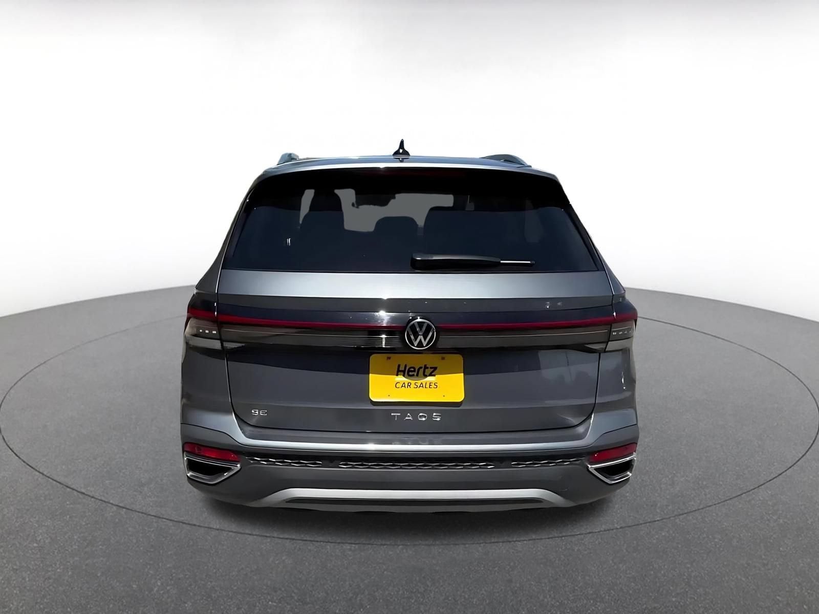 Thumbnail: 2025 Volkswagen Taos - 12
