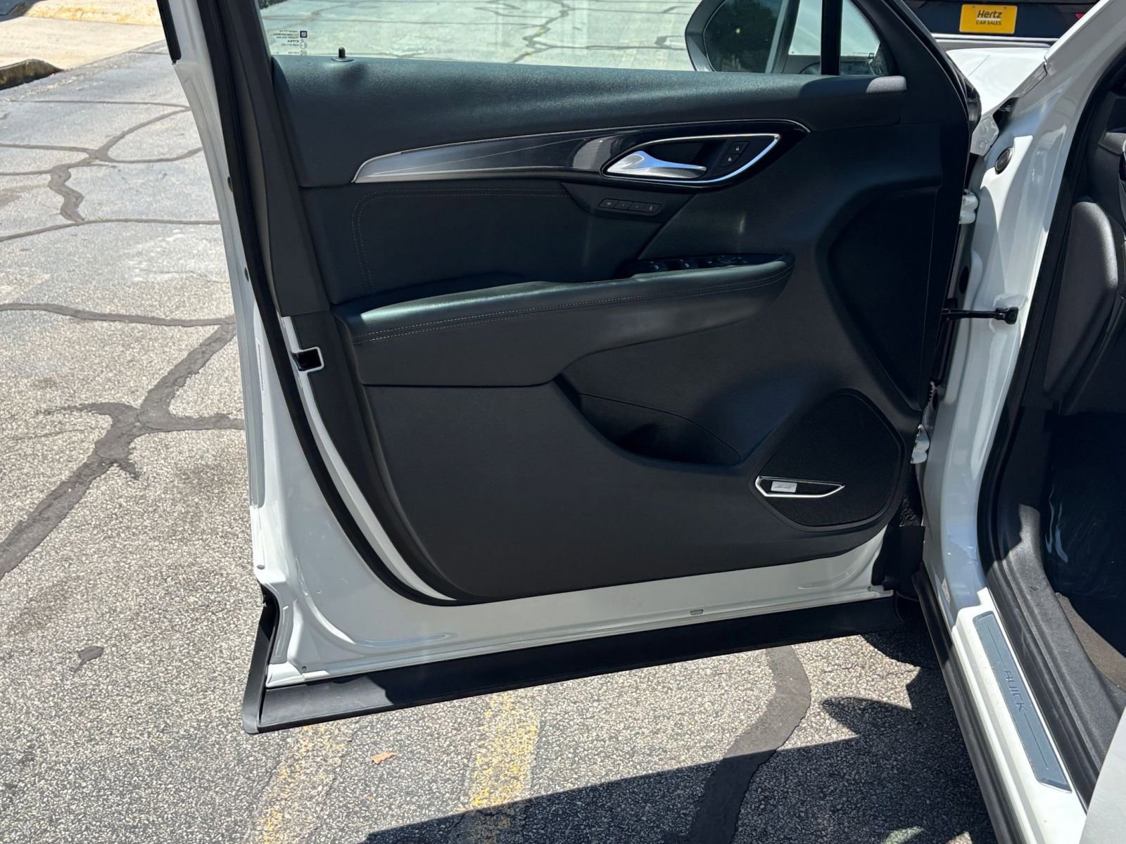 Thumbnail: 2024 Buick Envision - 18