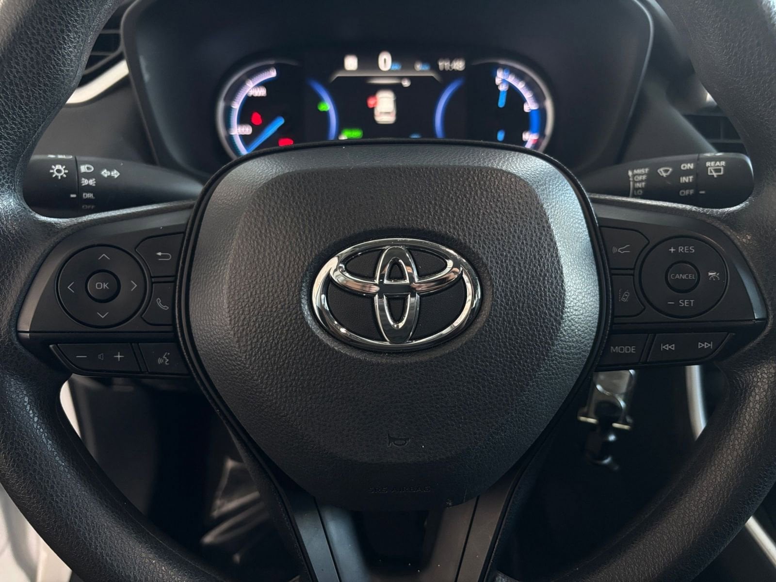 Thumbnail: 2025 Toyota RAV4 - 32