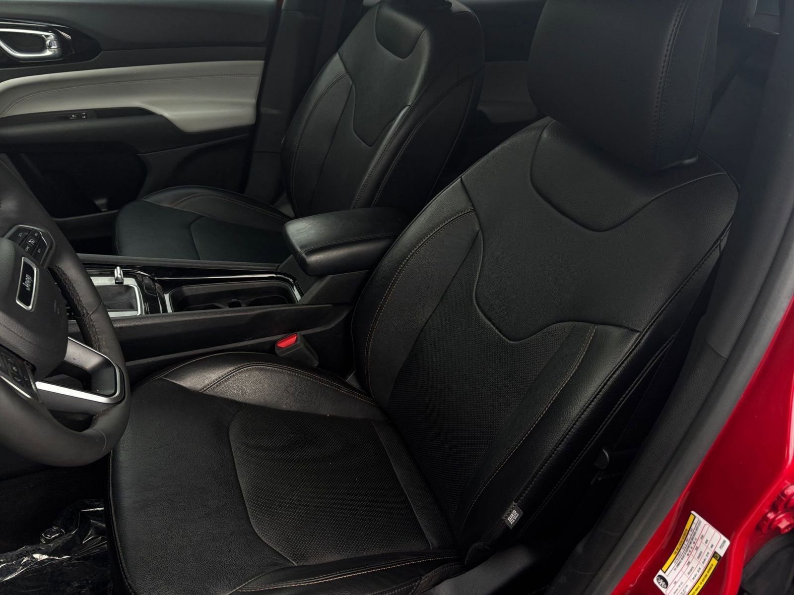 Thumbnail: 2023 Jeep Compass - 27