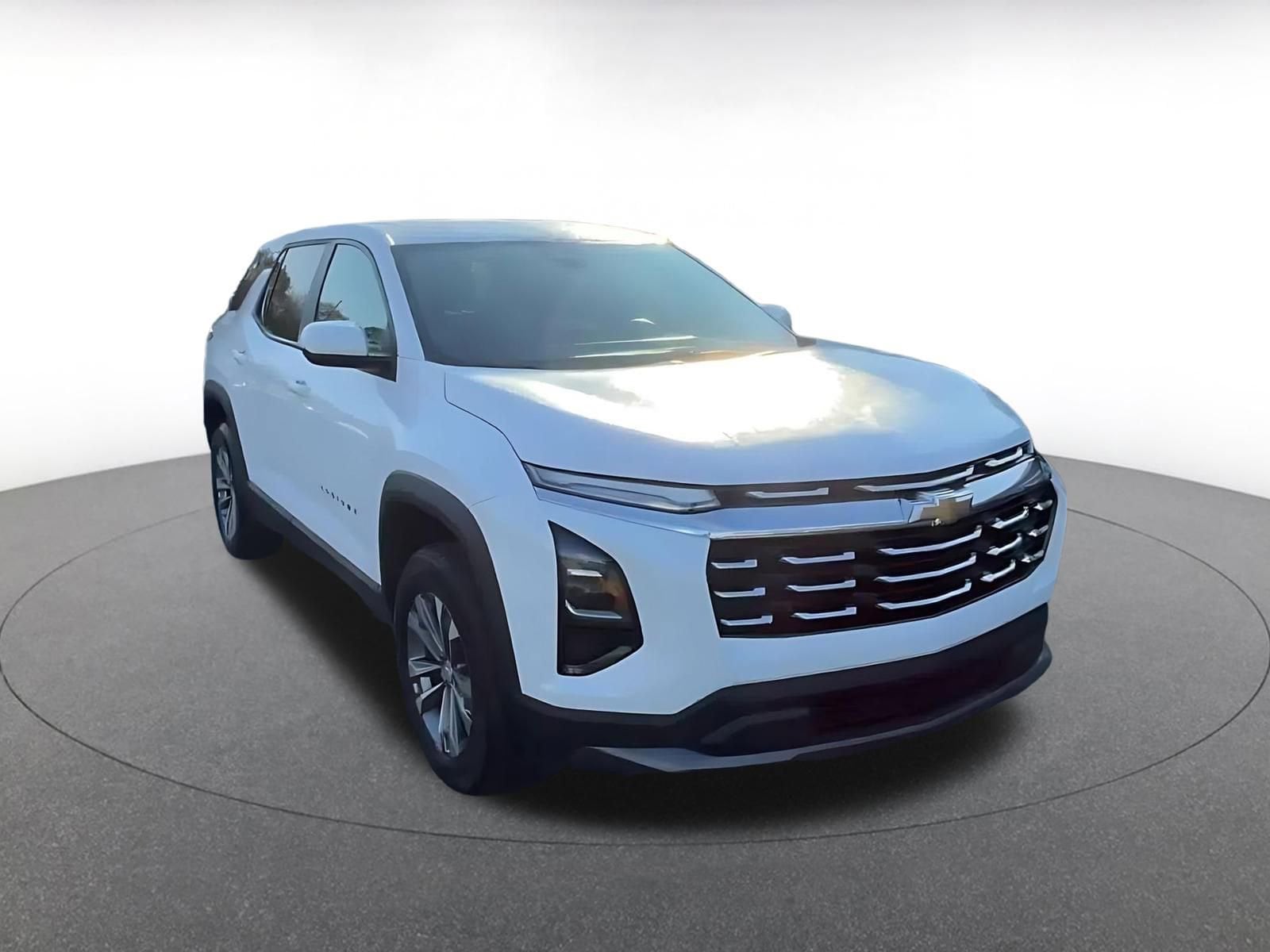 Thumbnail: 2025 Chevrolet Equinox - 3