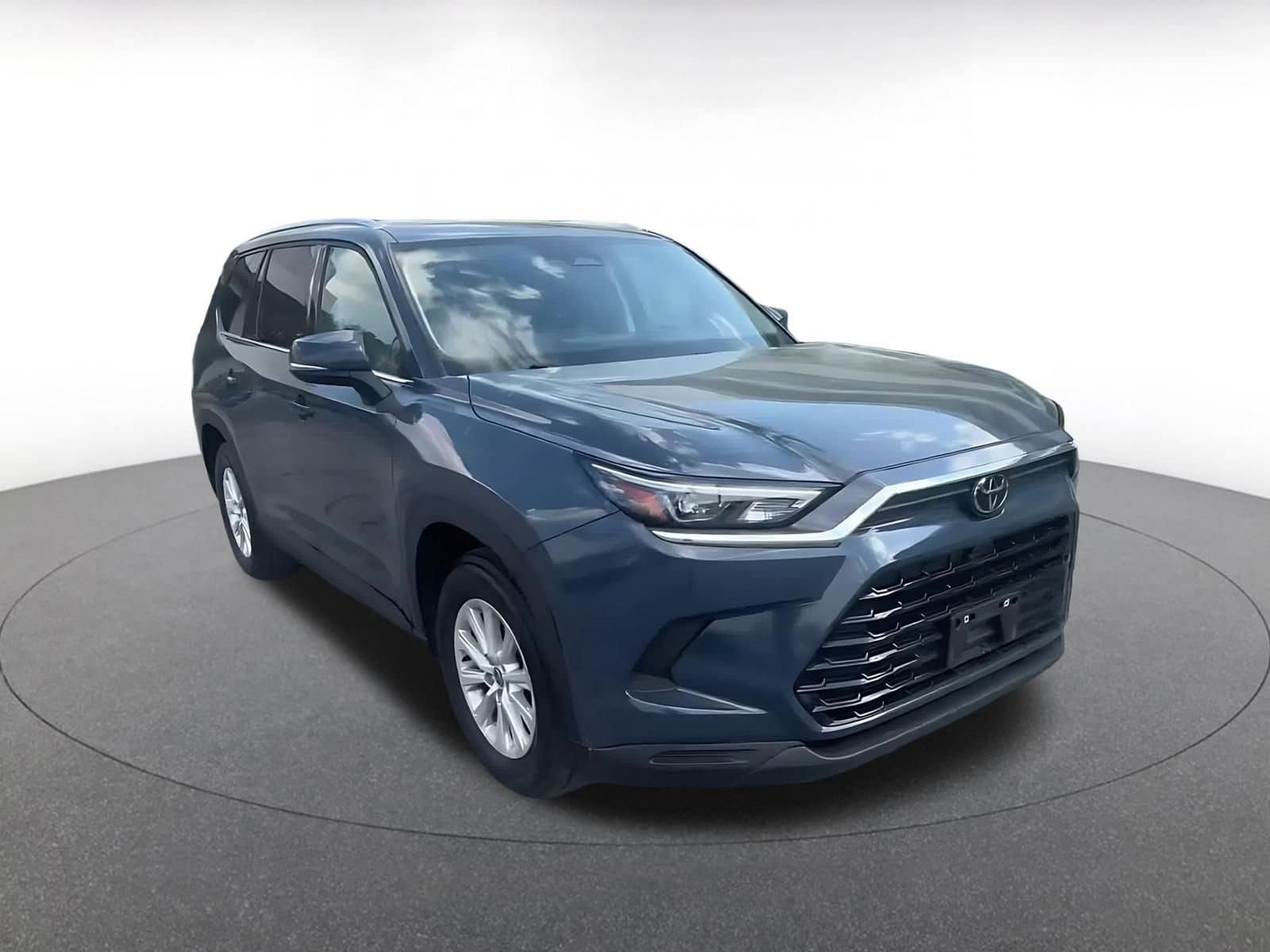 Thumbnail: 2025 Toyota Grand Highlander - 3