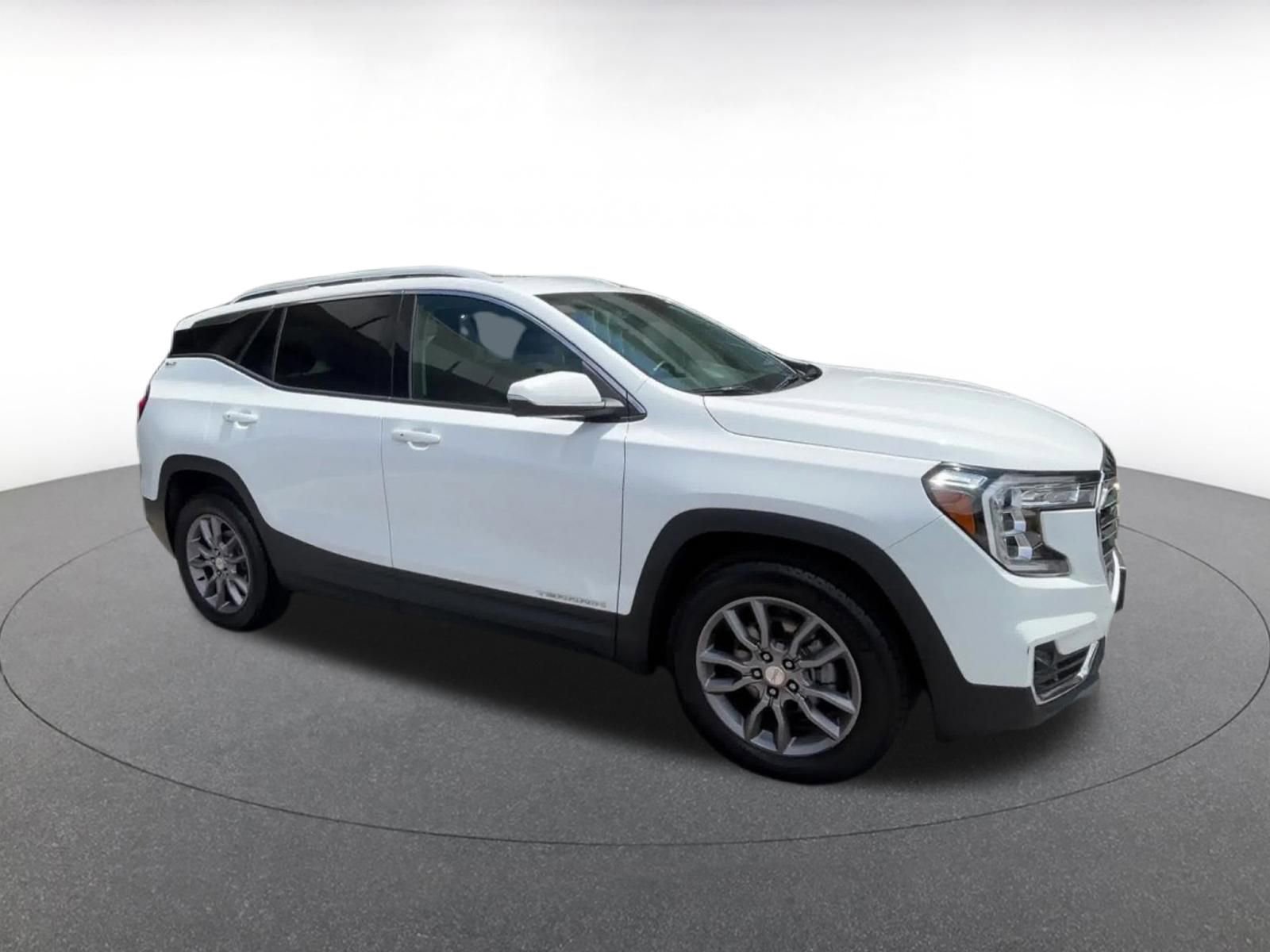 Thumbnail: 2024 GMC Terrain - 2