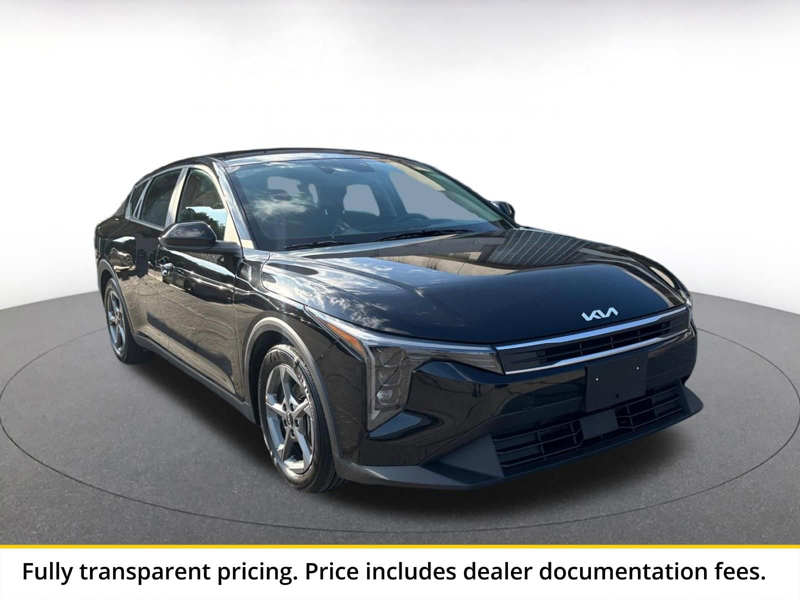 Thumbnail: 2025 Kia K4 - 1