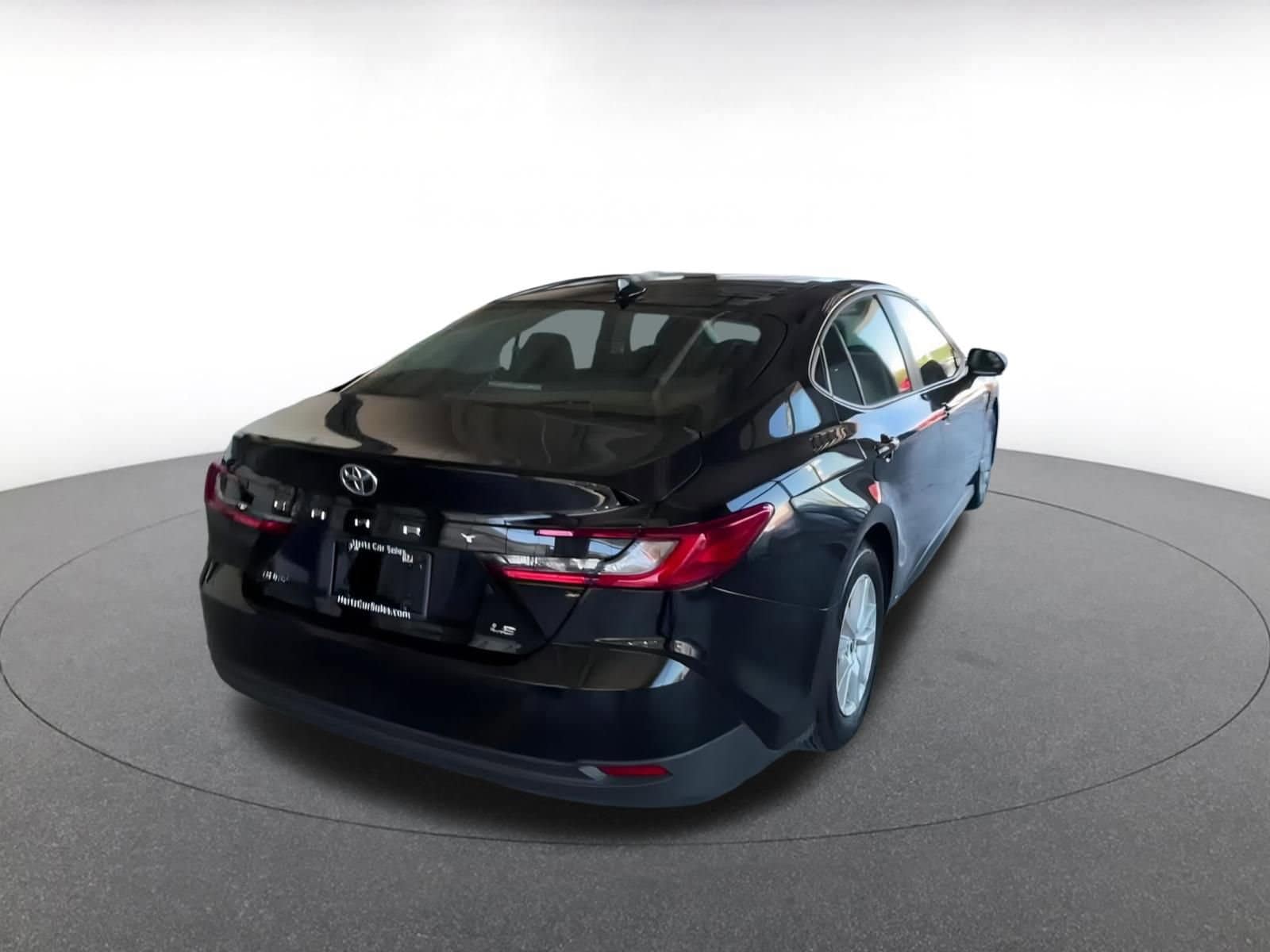 Thumbnail: 2025 Toyota Camry - 17