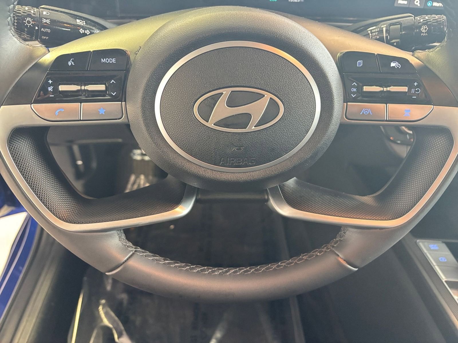 Thumbnail: 2025 Hyundai Elantra - 30