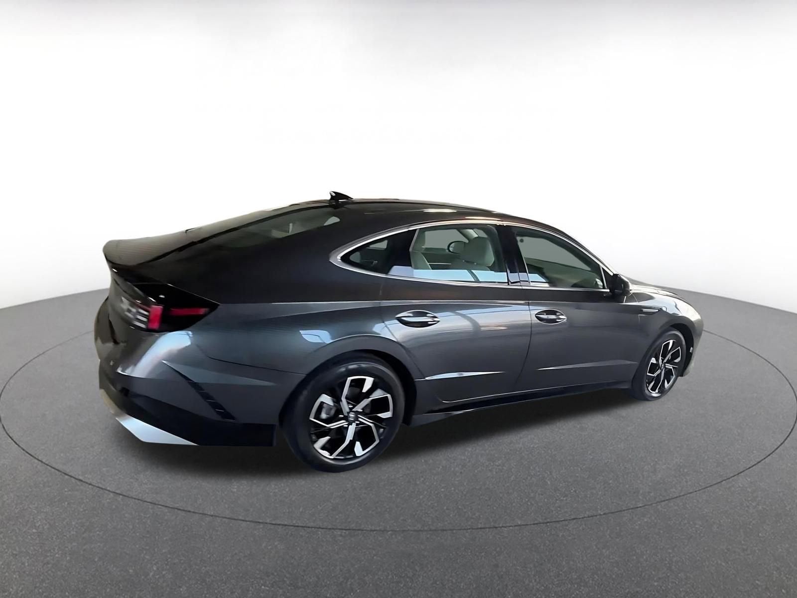 Thumbnail: 2025 Hyundai Sonata - 15