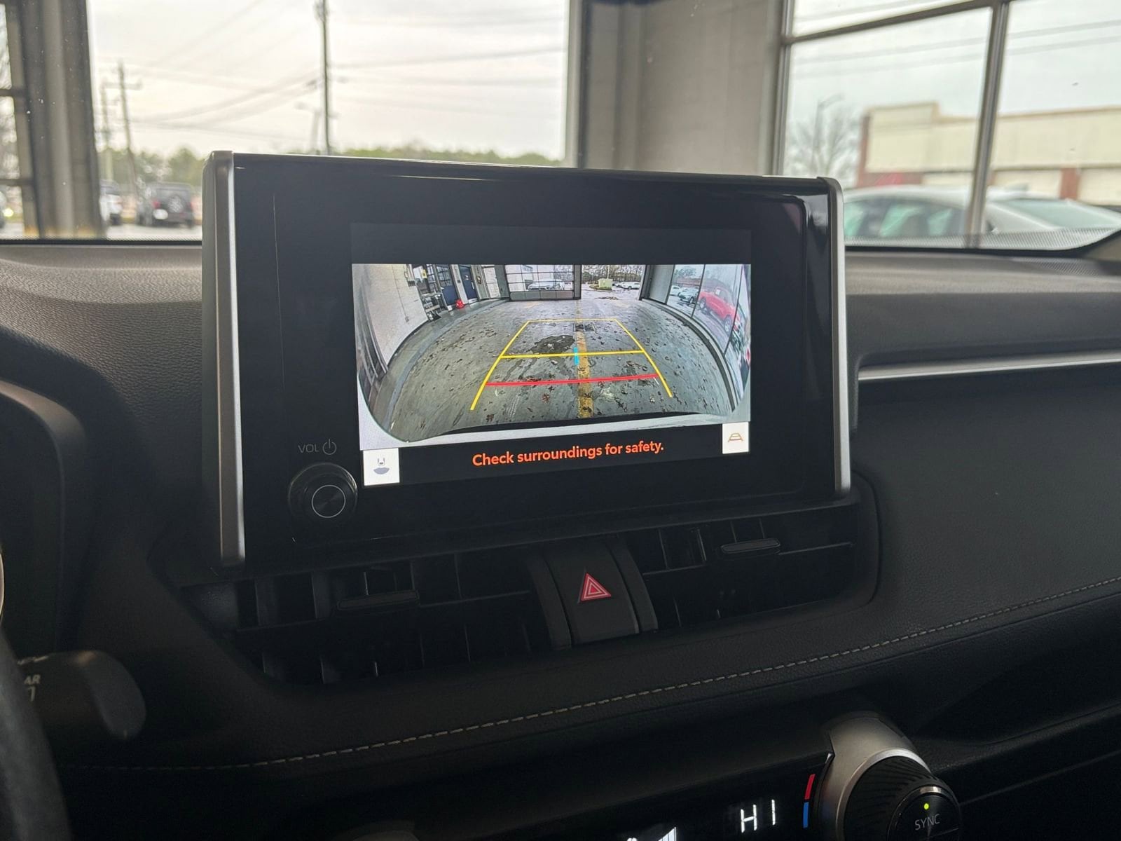 Thumbnail: 2025 Toyota RAV4 - 18