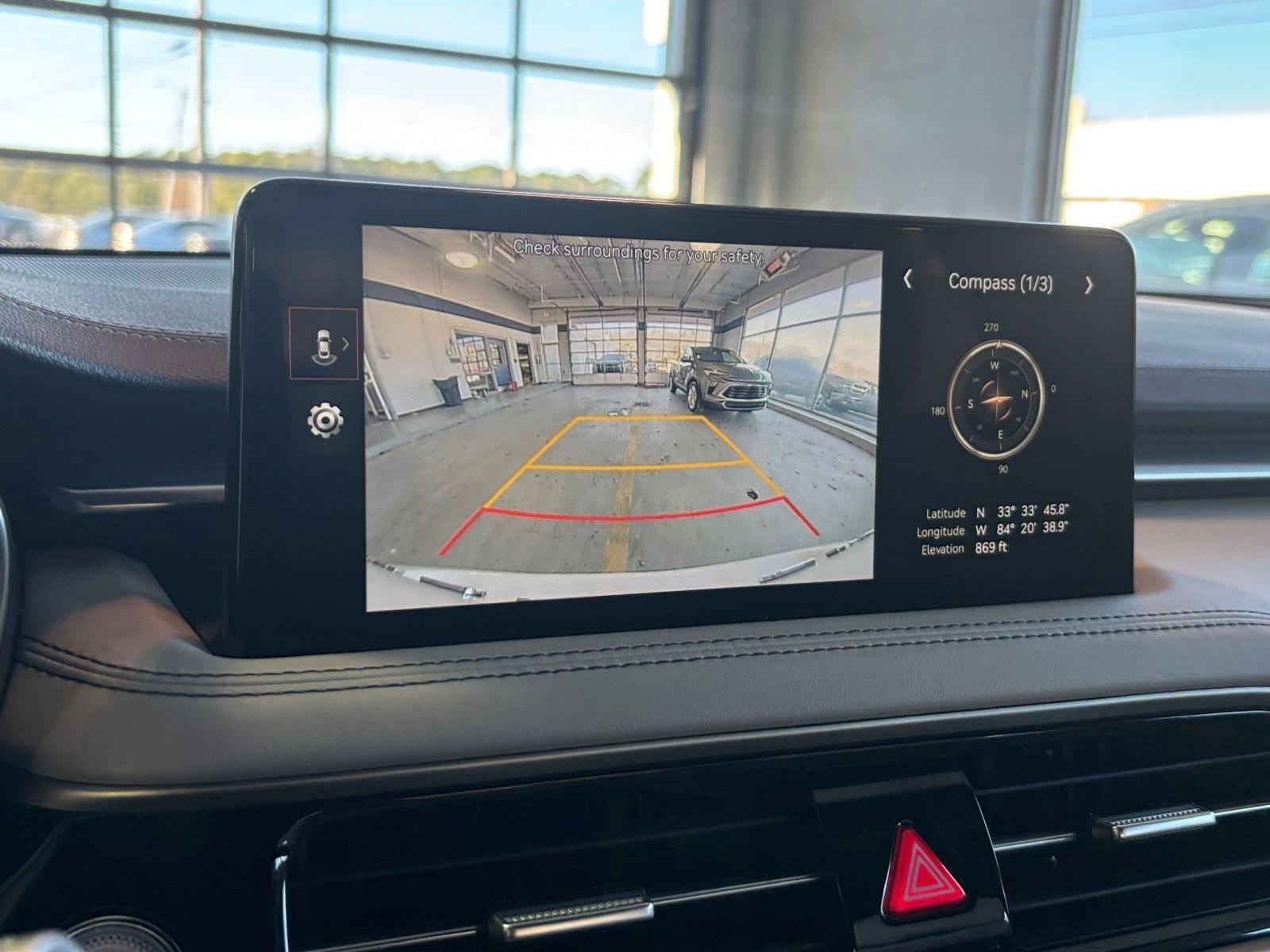 Thumbnail: 2025 Genesis G70 - 17