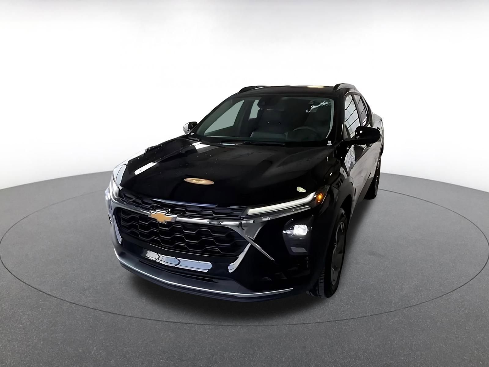 Thumbnail: 2025 Chevrolet Trax - 6
