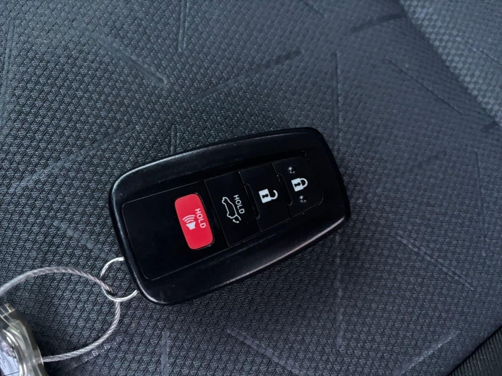 Thumbnail: 2025 Toyota RAV4 - 28