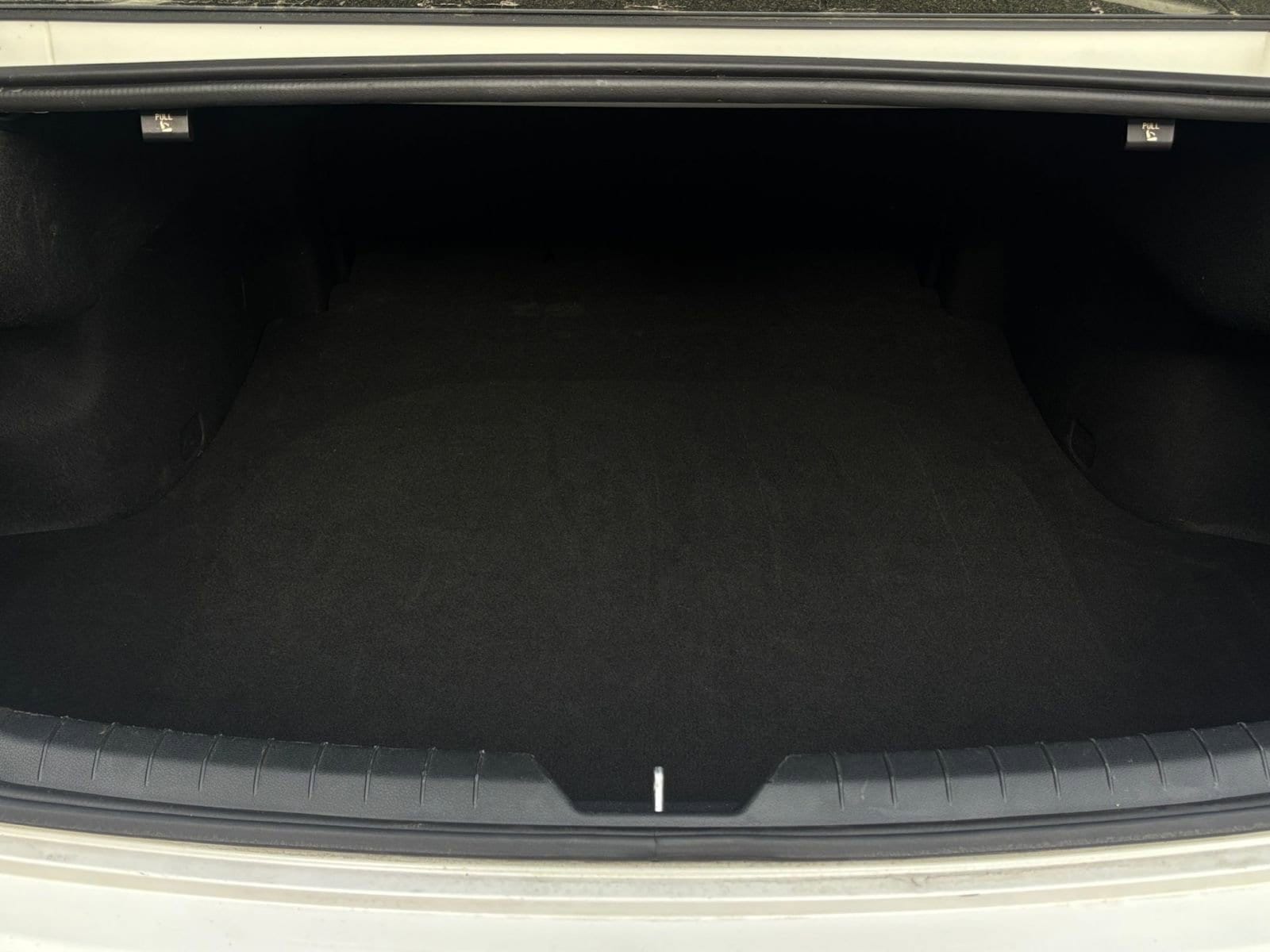 Thumbnail: 2025 Kia K5 - 33