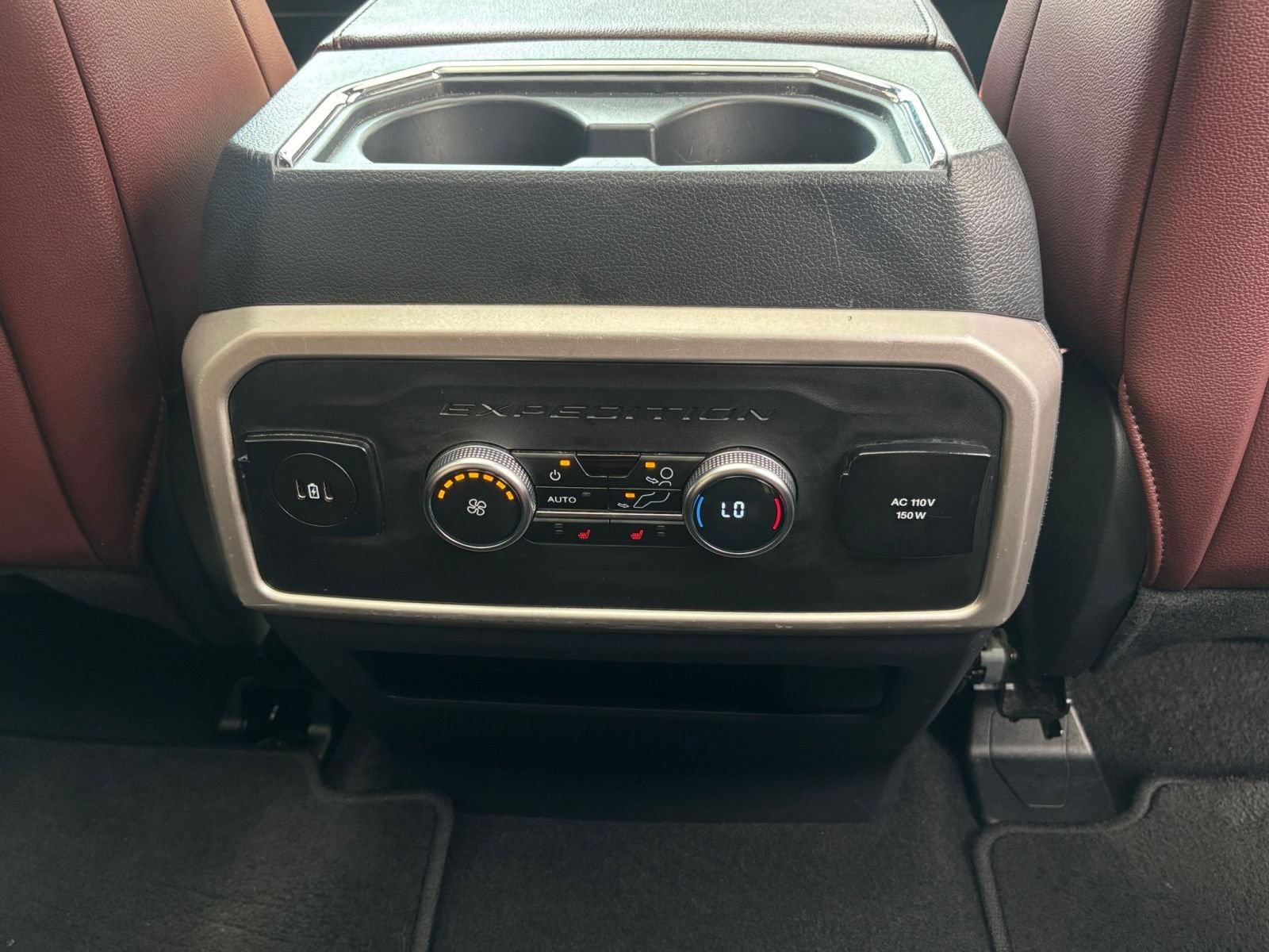 Thumbnail: 2024 Ford Expedition MAX - 25