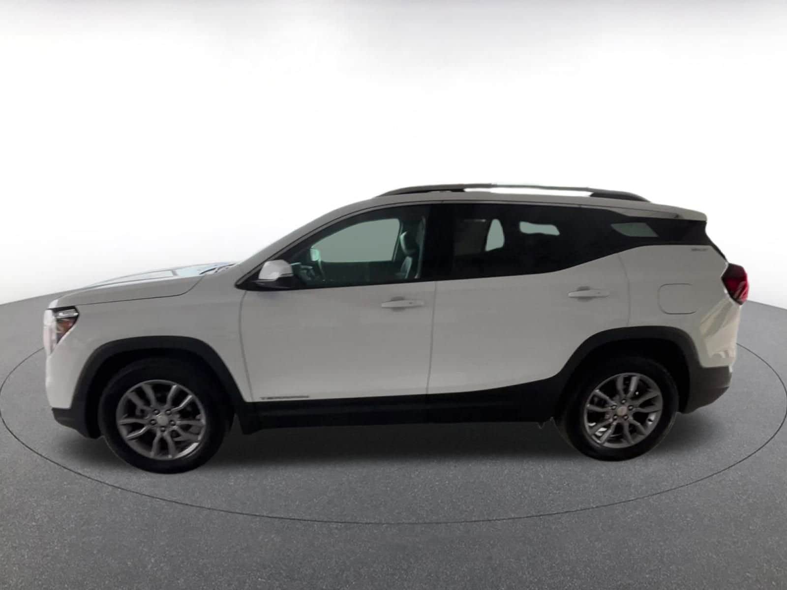 Thumbnail: 2024 GMC Terrain - 8