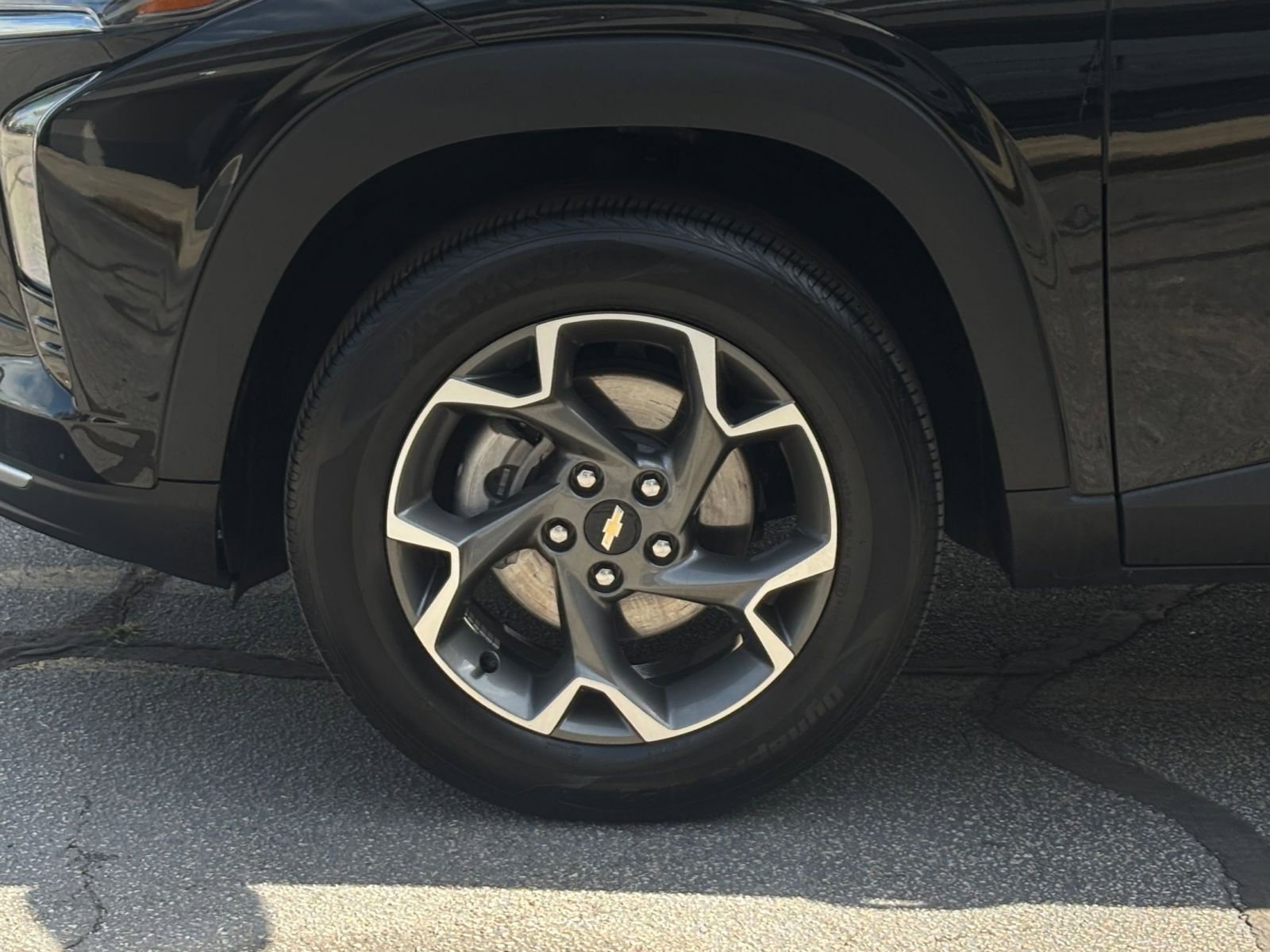 Thumbnail: 2025 Chevrolet Trax - 30