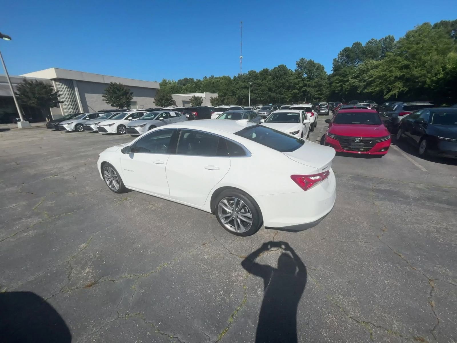 Thumbnail: 2024 Chevrolet Malibu - 16