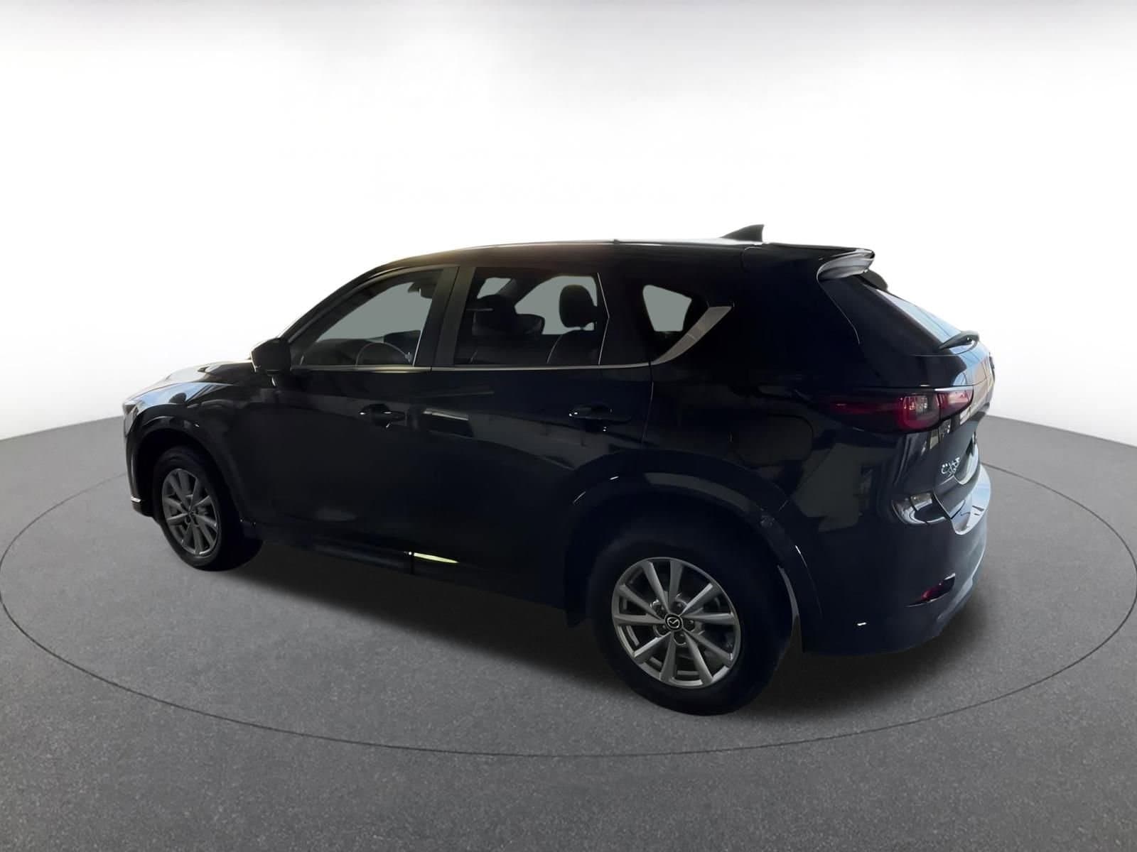 Thumbnail: 2025 Mazda CX-5 - 8