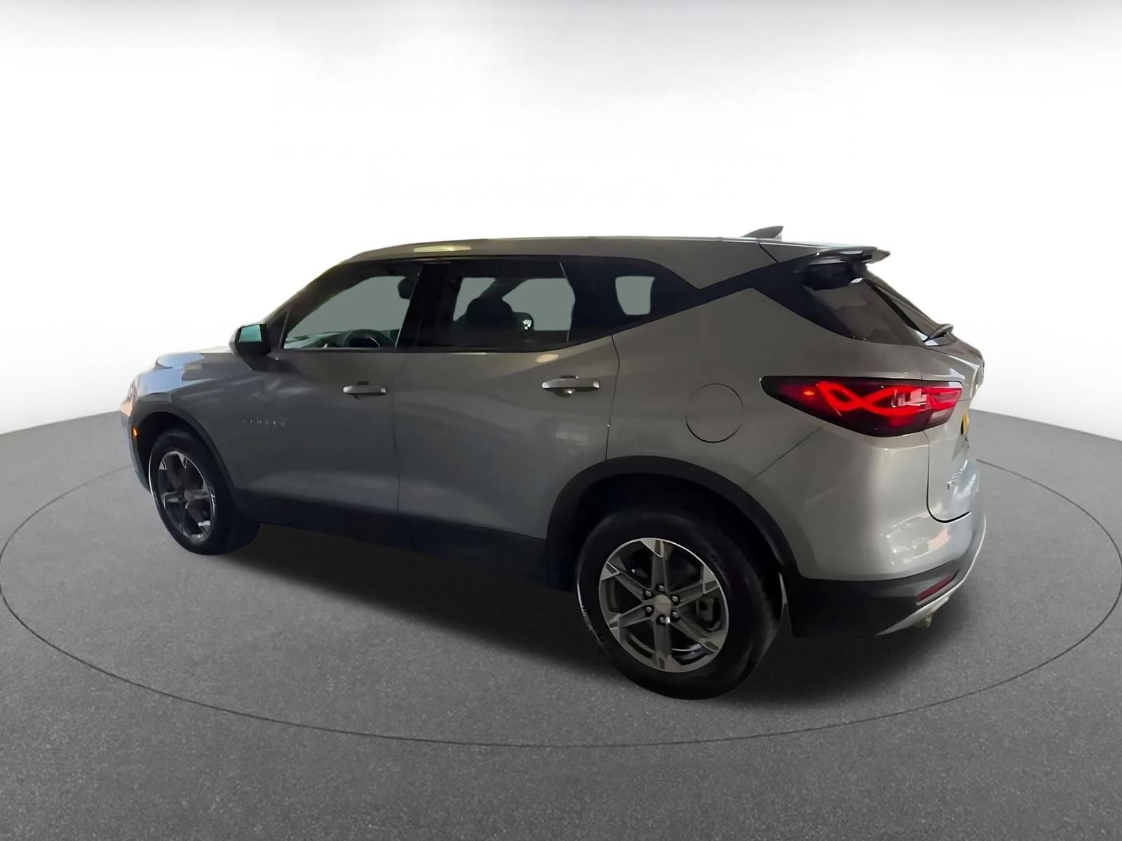 Thumbnail: 2026 Chevrolet Blazer - 9