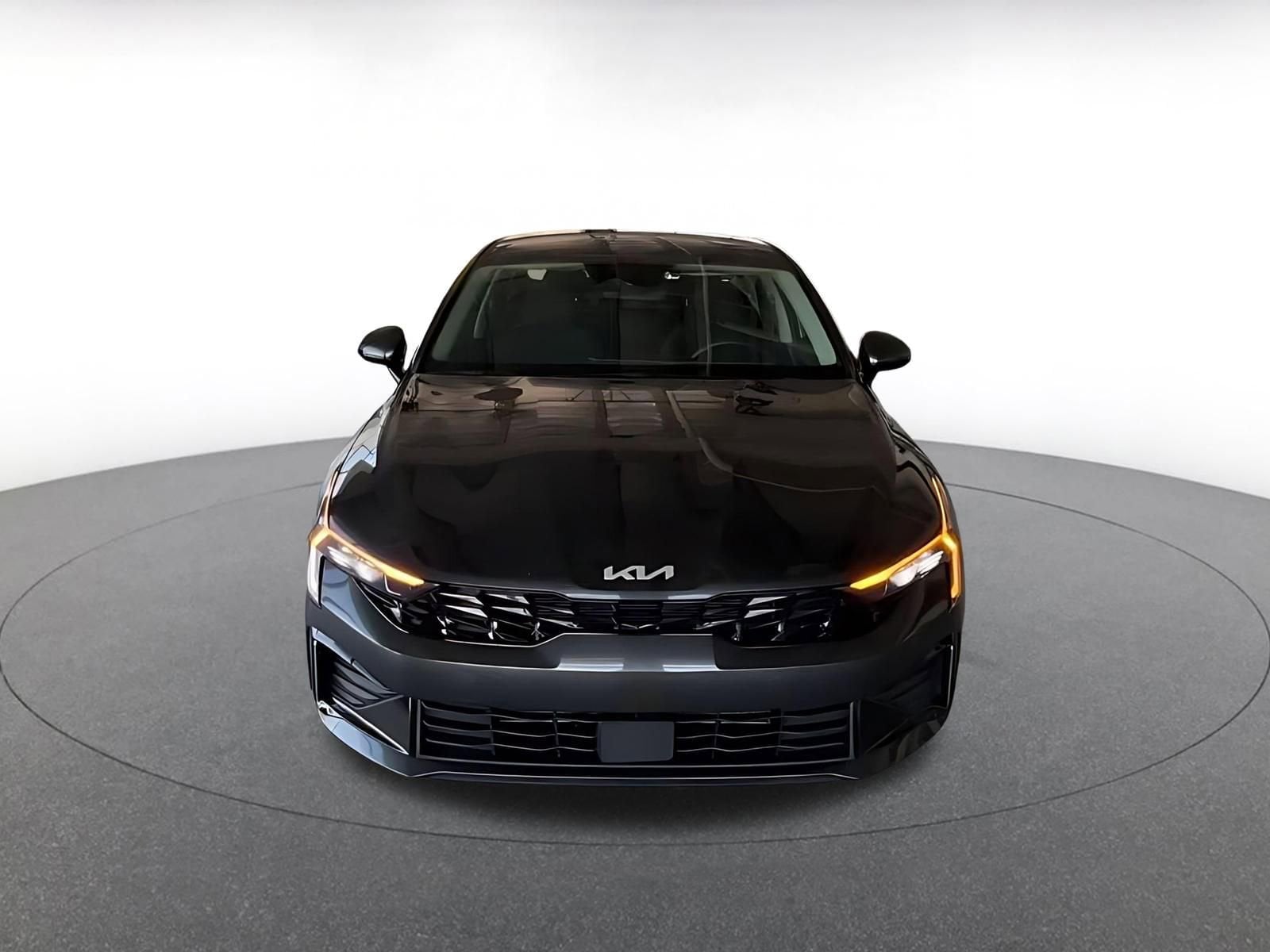 Thumbnail: 2025 Kia K5 - 5