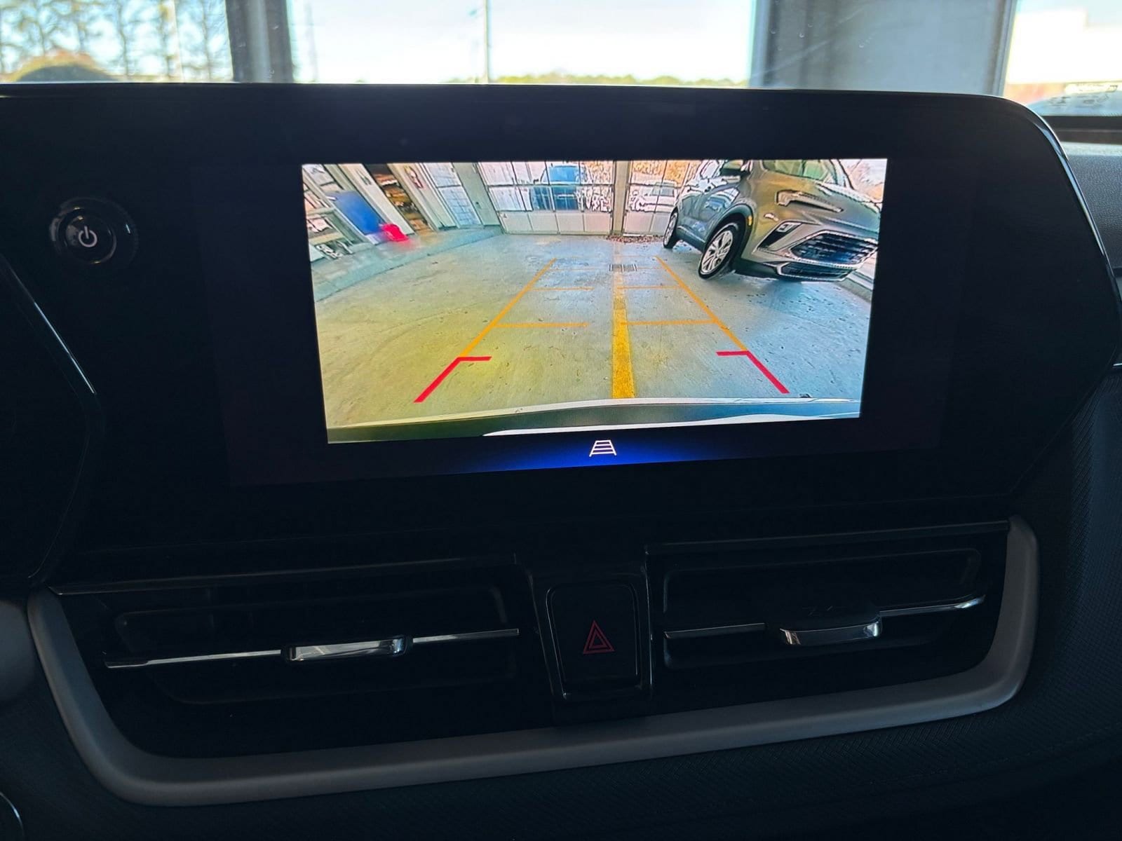 Thumbnail: 2025 Chevrolet TrailBlazer - 21