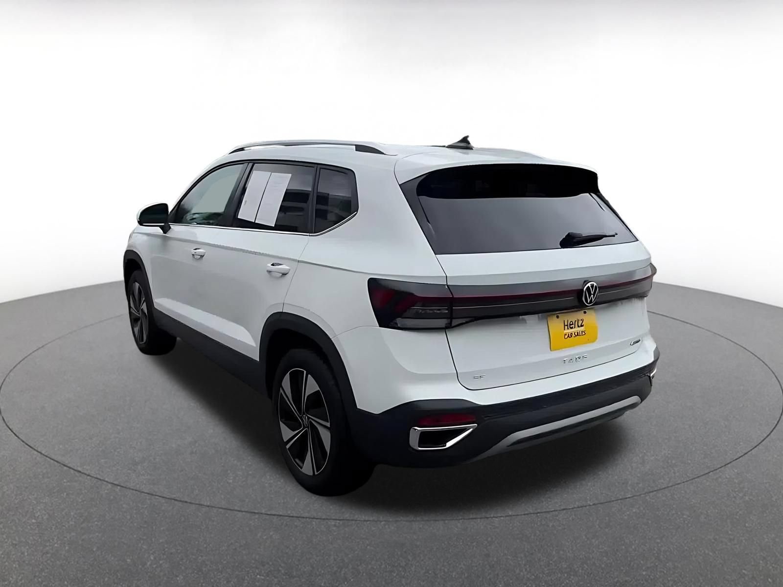 Thumbnail: 2025 Volkswagen Taos - 9