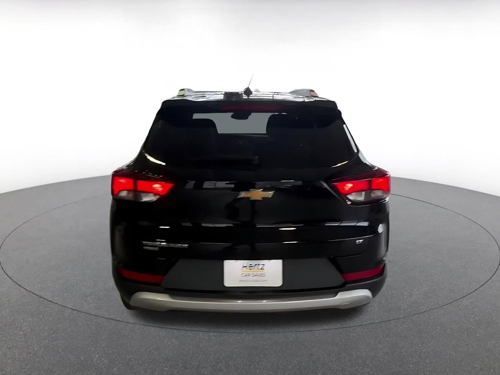Thumbnail: 2025 Chevrolet TrailBlazer - 12
