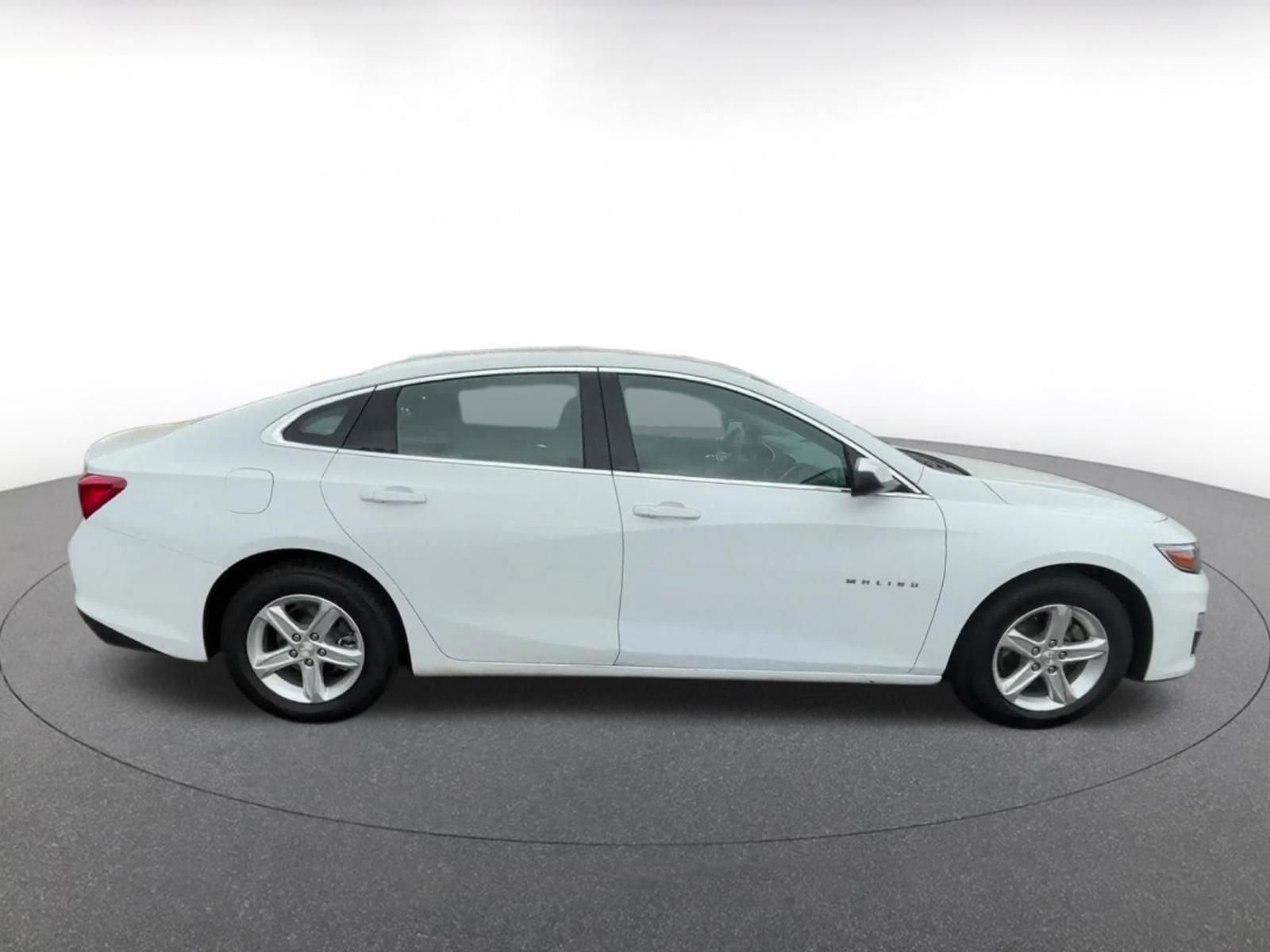 2023 Chevrolet Malibu LT 16