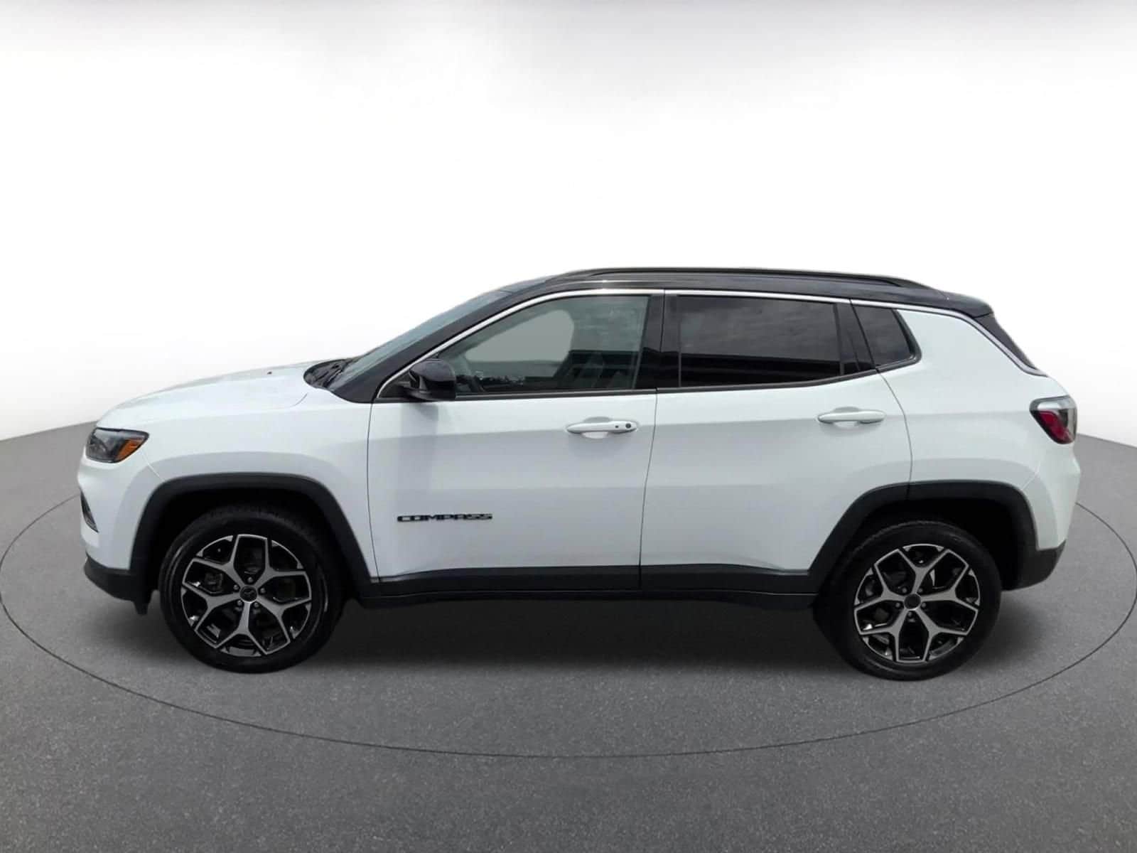 Thumbnail: 2025 Jeep Compass - 8