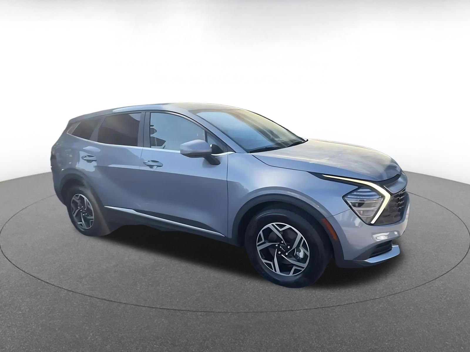 Thumbnail: 2025 Kia Sportage - 2