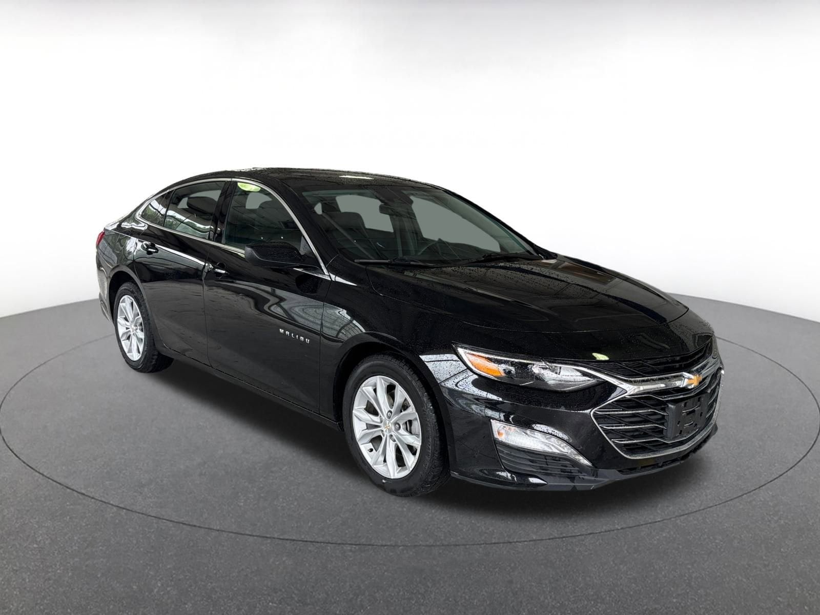 Thumbnail: 2024 Chevrolet Malibu - 1