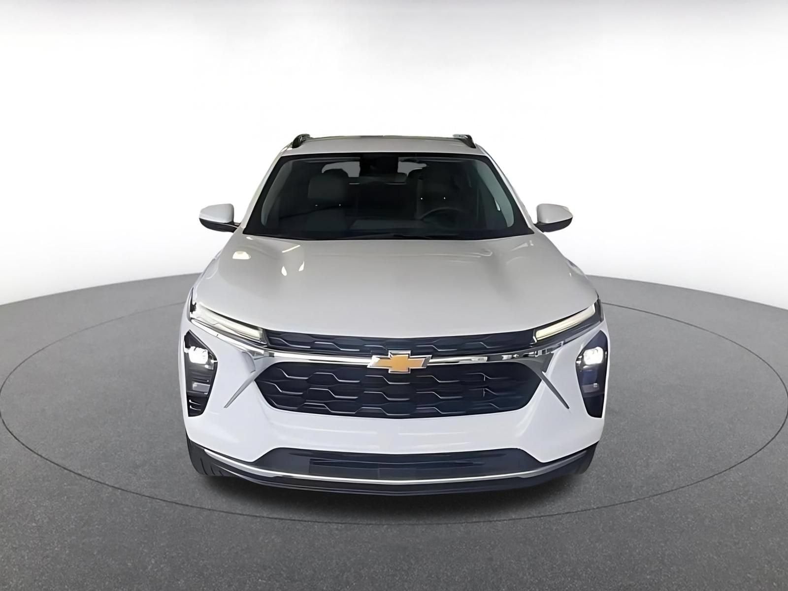Thumbnail: 2025 Chevrolet Trax - 5