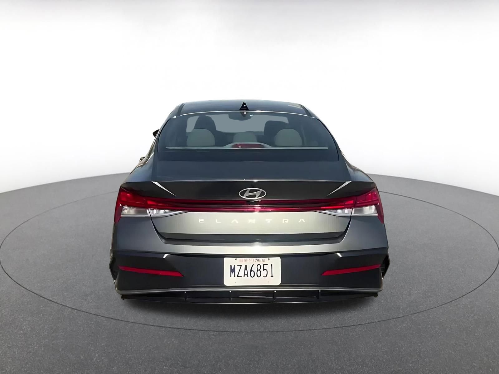 Thumbnail: 2025 Hyundai Elantra - 12