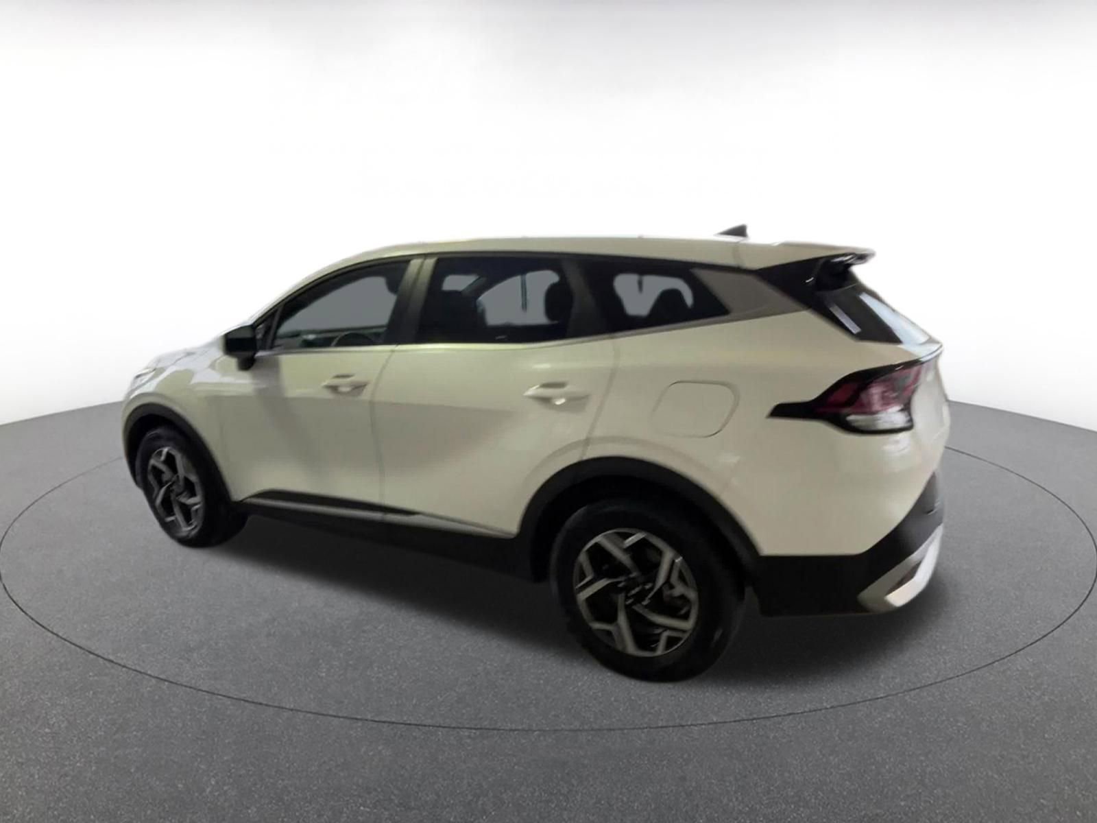 Thumbnail: 2025 Kia Sportage - 15
