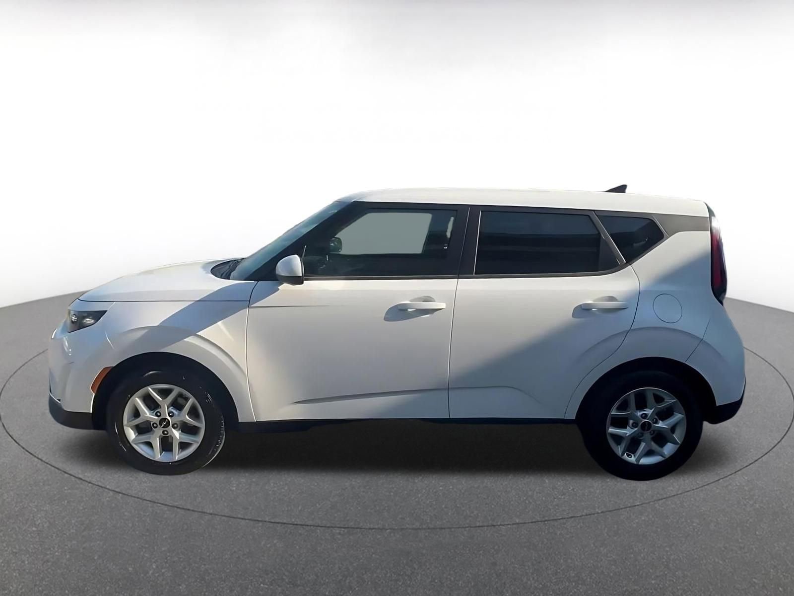 Thumbnail: 2025 Kia Soul - 8