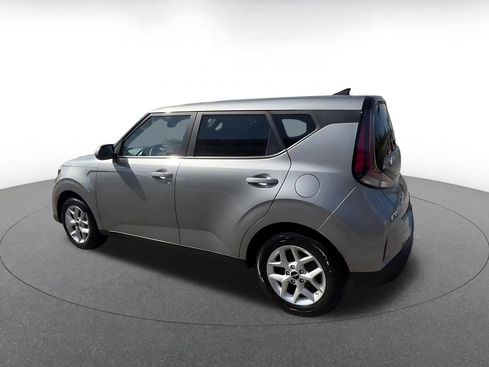 Thumbnail: 2025 Kia Soul - 10