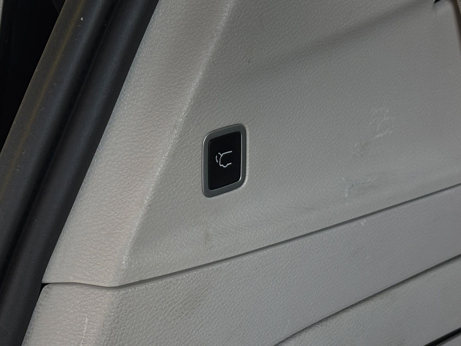 Thumbnail: 2023 Chrysler Pacifica - 35