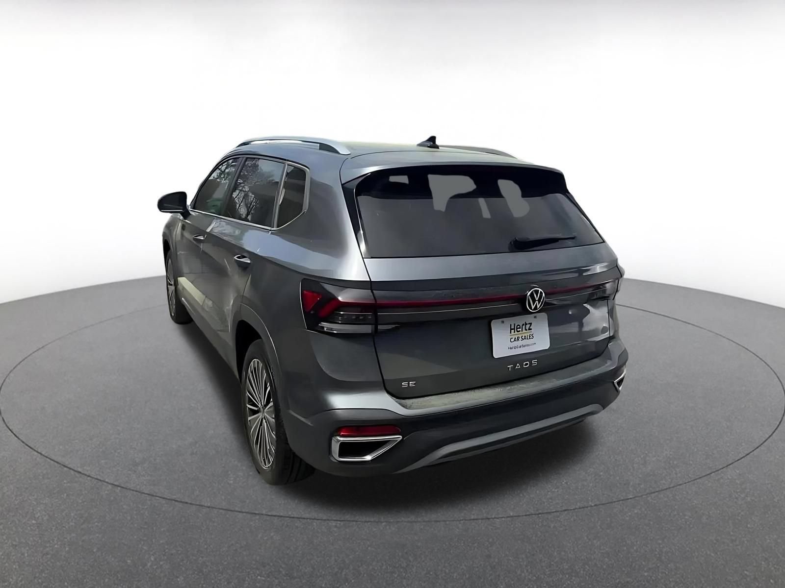 Thumbnail: 2025 Volkswagen Taos - 10