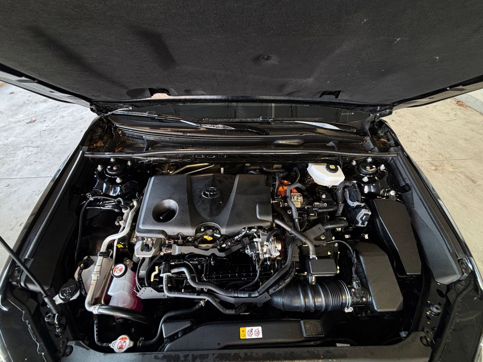 Thumbnail: 2025 Toyota Camry - 31