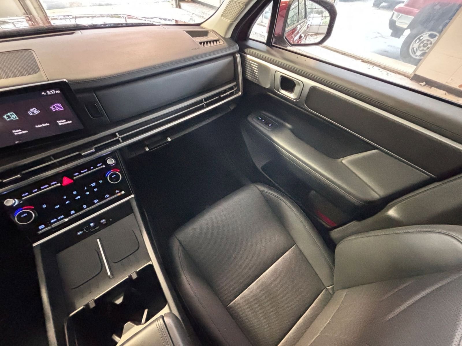 Thumbnail: 2025 Hyundai Santa Fe - 35