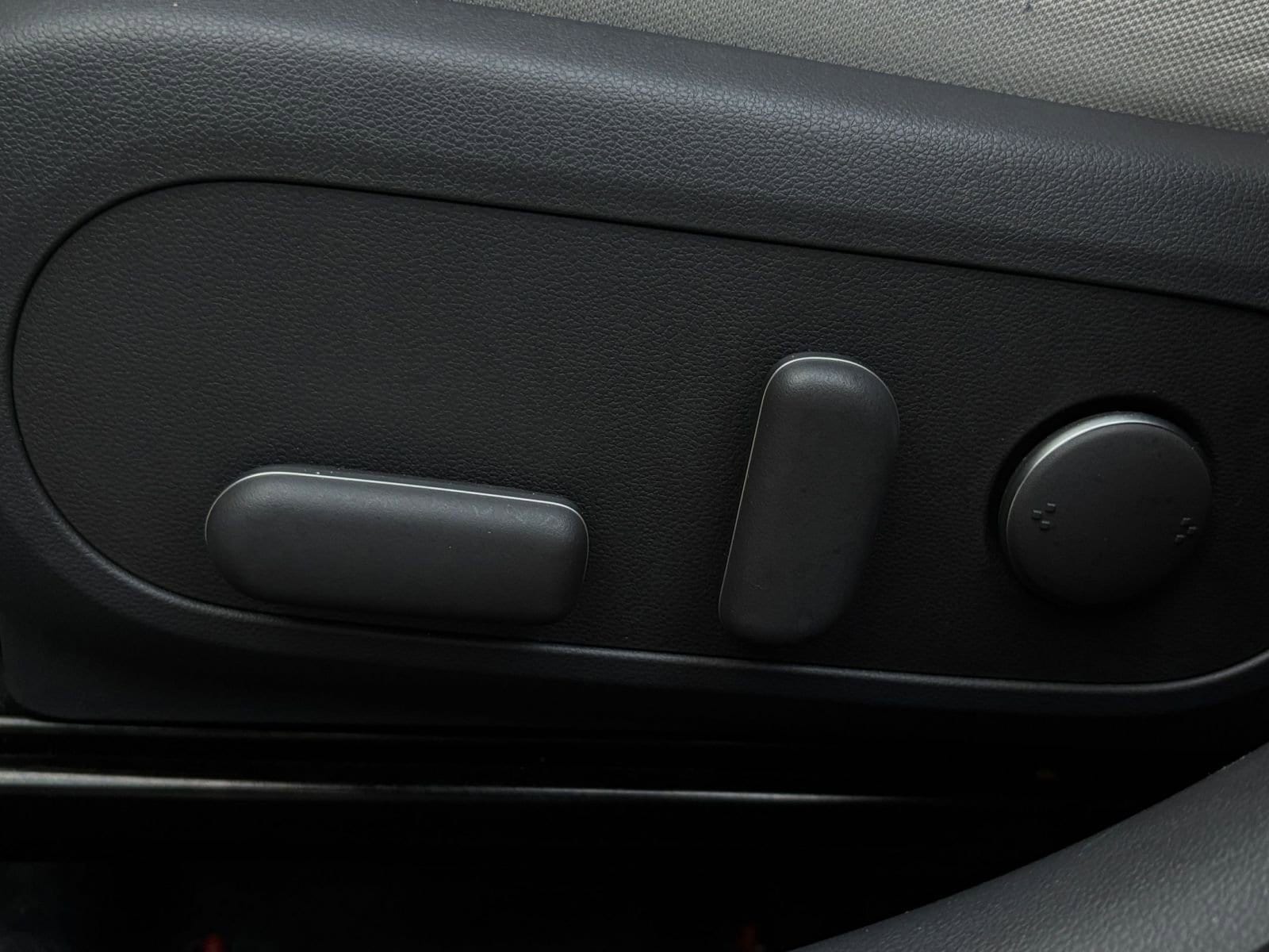 Thumbnail: 2025 Hyundai Kona - 23