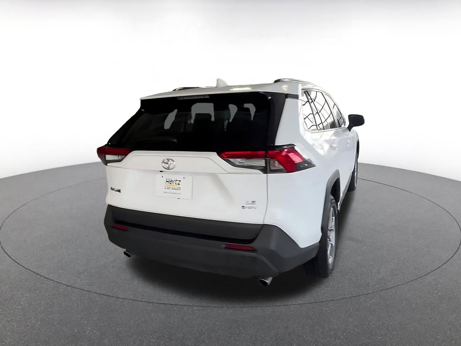 Thumbnail: 2025 Toyota RAV4 - 18