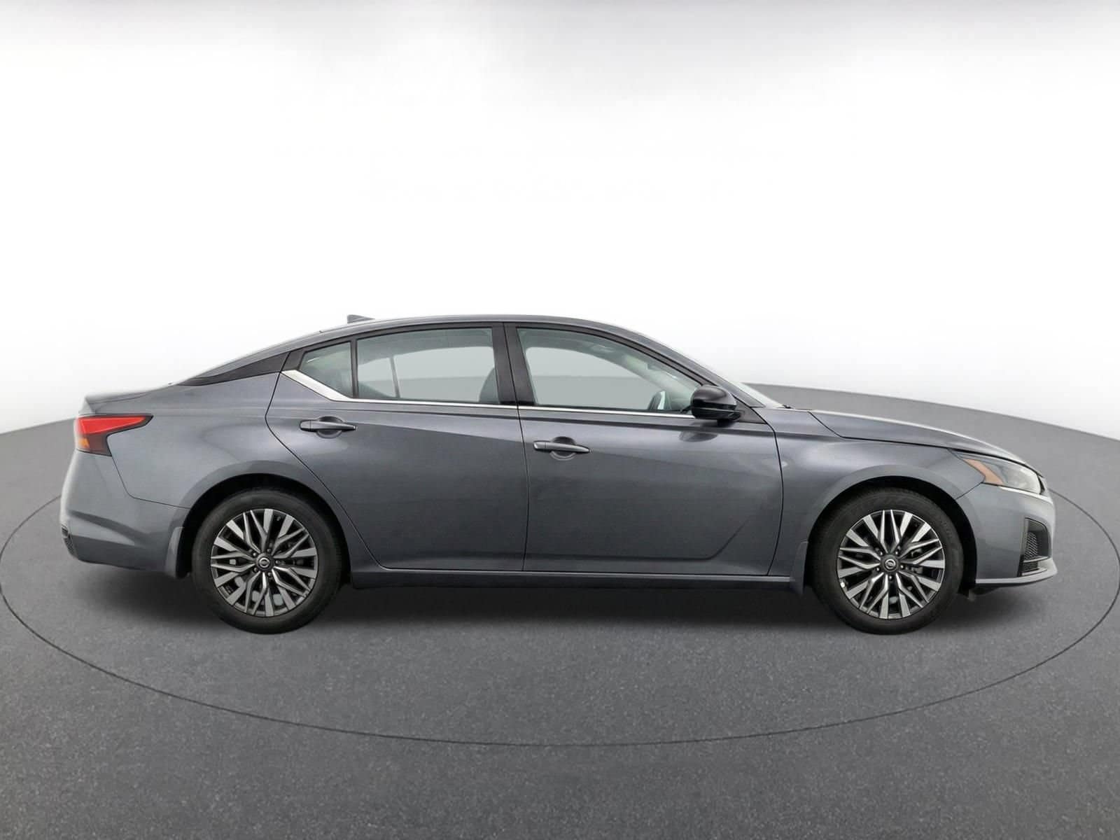 Thumbnail: 2025 Nissan Altima - 13