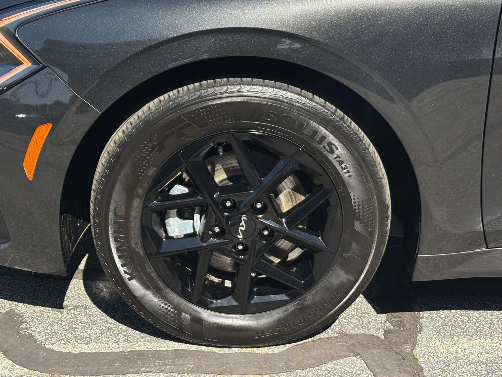 Thumbnail: 2025 Kia K5 - 31