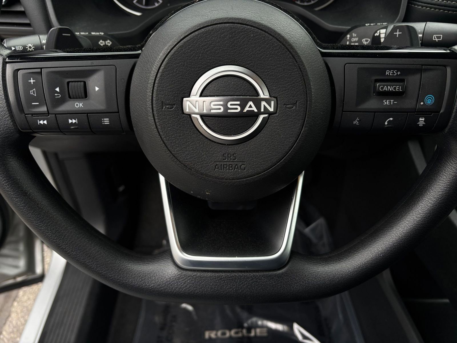 Thumbnail: 2023 Nissan Rogue - 29