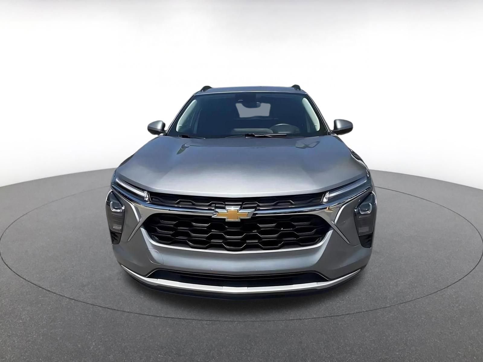 Thumbnail: 2025 Chevrolet Trax - 5
