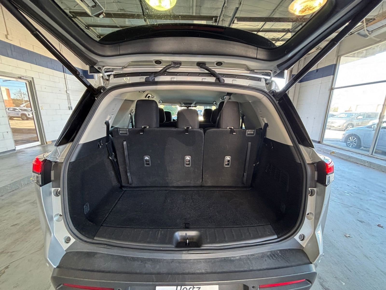 Thumbnail: 2025 Nissan Pathfinder - 34