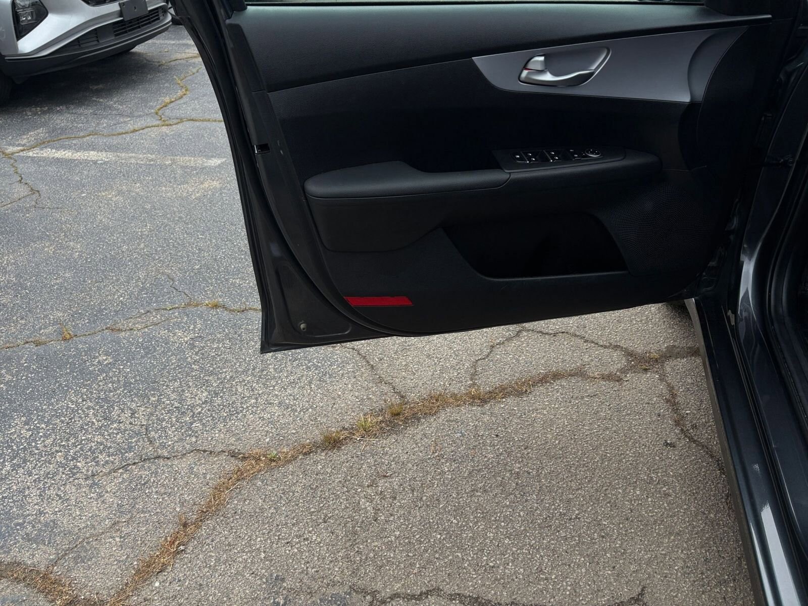 2024 Kia Forte LXS 20