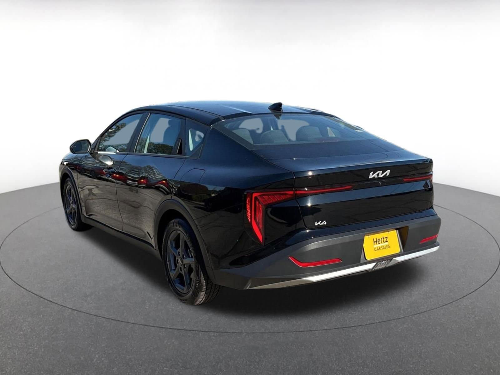 Thumbnail: 2025 Kia K4 - 10